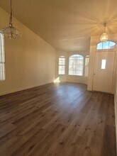 10418 N 58th Ave in Glendale, AZ - Building Photo - Building Photo