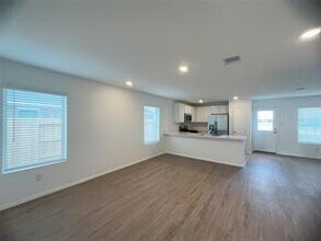 9614 Fulvetta Briar Ct in Baytown, TX - Building Photo - Building Photo