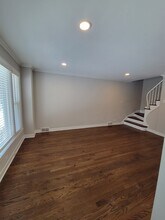 7244 N Kilpatrick Ave in Lincolnwood, IL - Building Photo - Building Photo