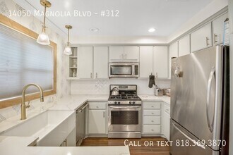 14050 Magnolia Blvd in Los Angeles, CA - Building Photo - Building Photo