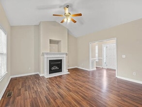 217 Meadow Loop Dr in Clayton, NC - Building Photo - Building Photo