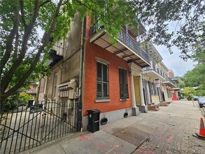 932 Esplanade Ave in New Orleans, LA - Building Photo - Building Photo