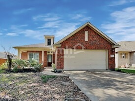 20015 Leithcrest Way in Spring, TX - Building Photo