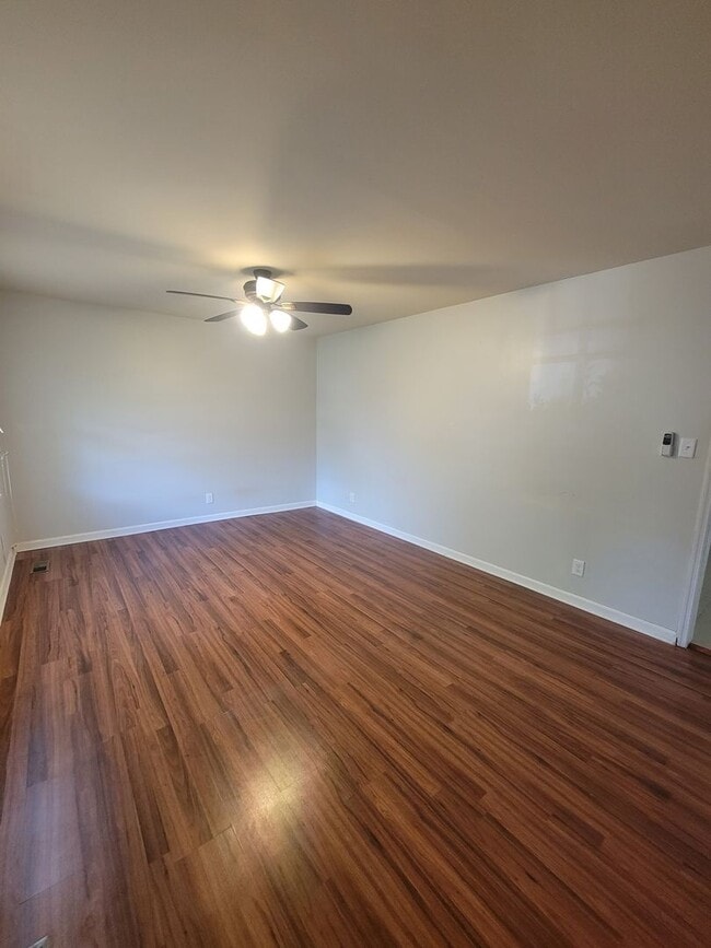 property at 3314 Deerfield Rd NW