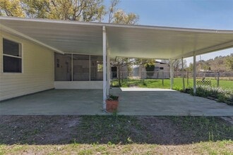 33546 Chancey Rd in Zephyrhills, FL - Building Photo - Building Photo