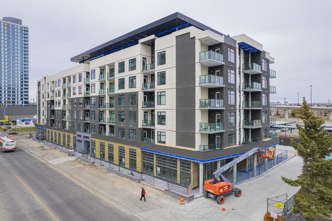 West Tenth in Calgary, AB - Building Photo