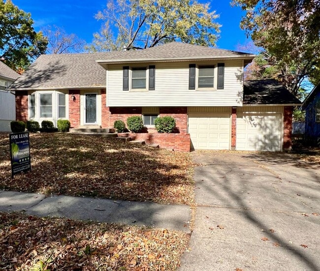 property at 10108 W 97th Terrace