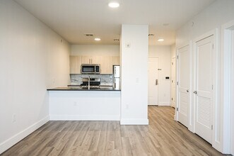 276 Reock St in Orange, NJ - Building Photo - Building Photo