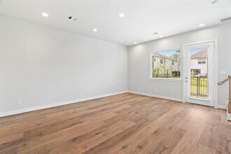 5911 Jasper Jones Wy in Houston, TX - Building Photo - Building Photo