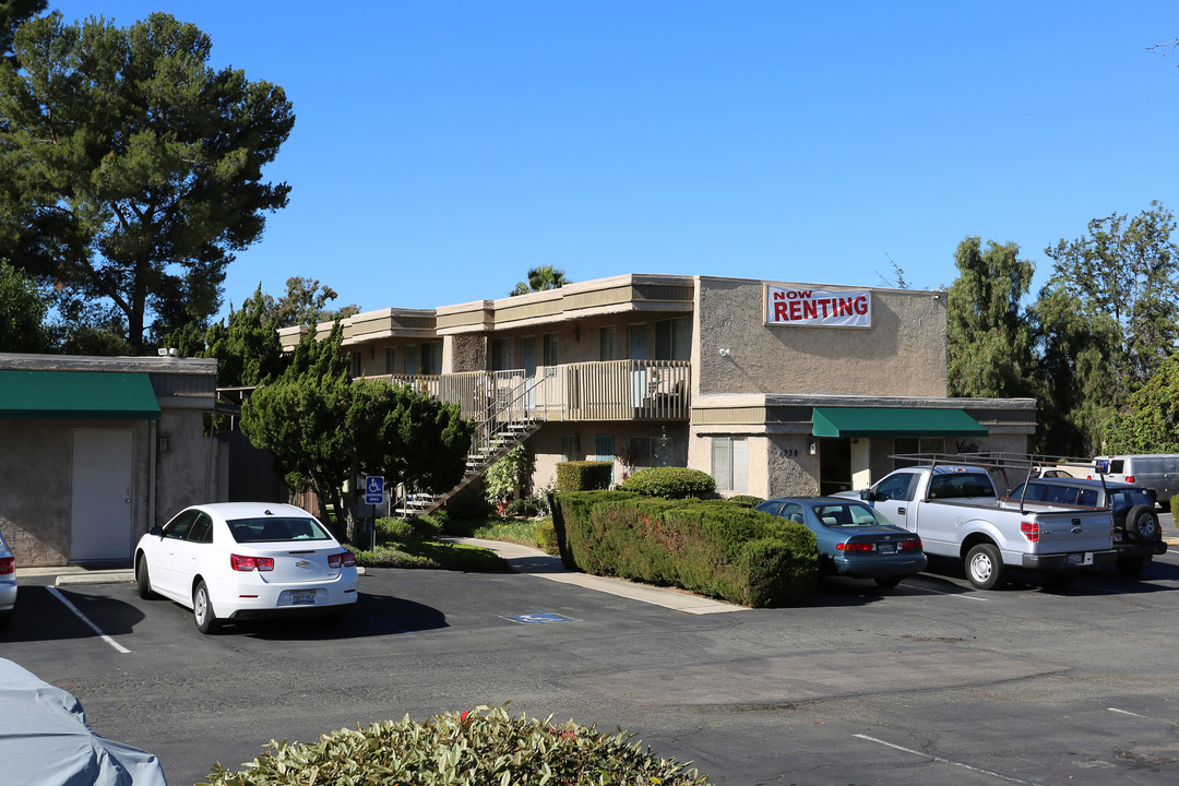 Vista Del Sol Apartments in El Cajon, CA - Building Photo