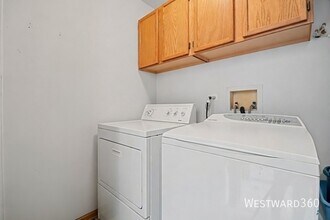 2511 Sheehan Dr in Naperville, IL - Building Photo - Building Photo