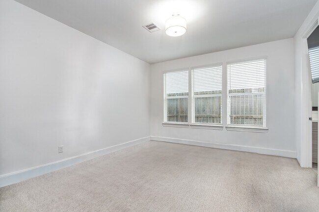 property at 2312 Hutchins St