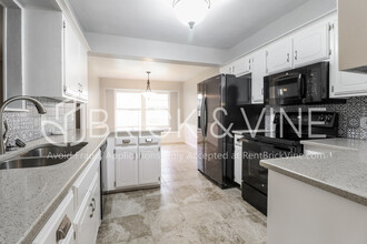 1608 Ridgecrest Rd in Edmond, OK - Building Photo - Building Photo
