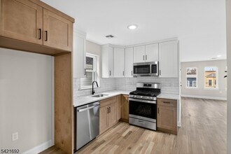 455 Fulton St in Elizabeth, NJ - Building Photo - Building Photo