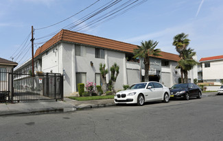 Casa del Sol South Apartments in Hawthorne, CA - Building Photo