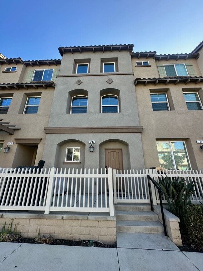 property at 340 N Fenimore Ave