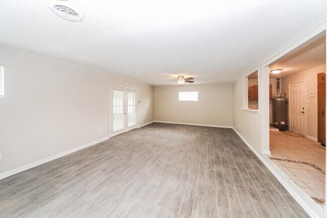 3045 Beauchamp Dr in Memphis, TN - Building Photo - Building Photo
