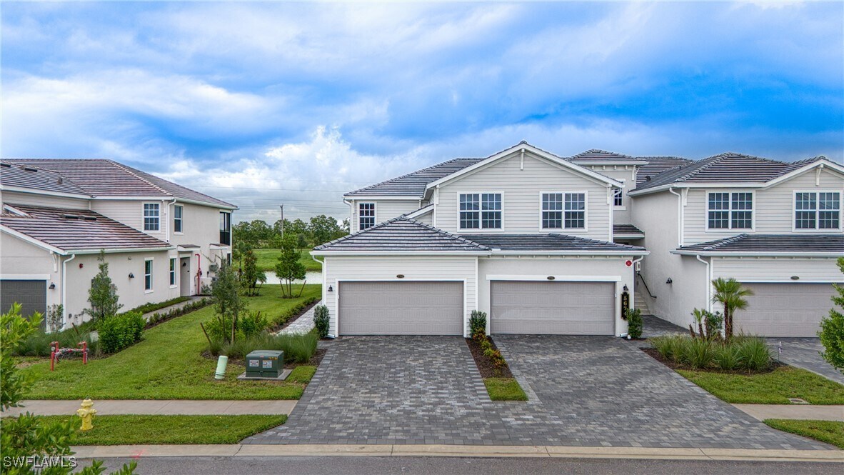 5674 Melbourne Ct in Ave Maria, FL - Building Photo