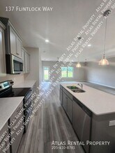 137 Flintlock Wy in New Market, AL - Building Photo - Building Photo