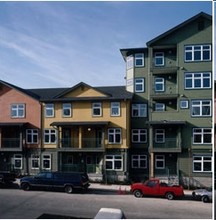 Lakeview Apartments in Seattle, WA - Building Photo - Building Photo