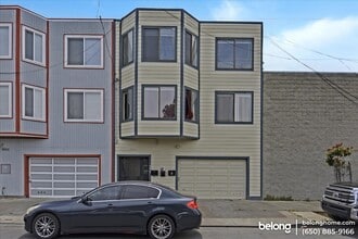1475 Hawes St, Unit B in San Francisco, CA - Building Photo - Building Photo