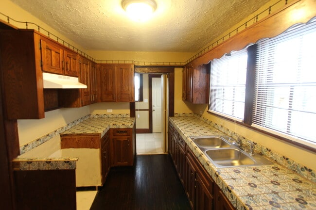 1605 4th Terrace W in Birmingham, AL - Building Photo - Building Photo