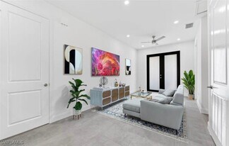 11671 Pawley Ave in Bonita Springs, FL - Building Photo