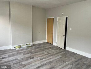 706 Chain St in Norristown, PA - Building Photo - Building Photo