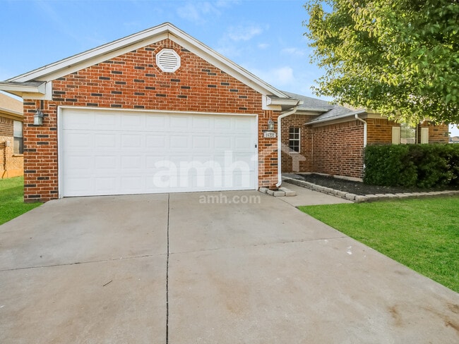 16237 Everglade Ln in Edmond, OK - Building Photo - Building Photo