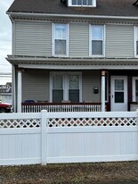 220 W Main St in Bloomsburg, PA - Building Photo