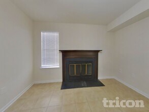 4192 Bluebird Dr in Waldorf, MD - Building Photo - Building Photo