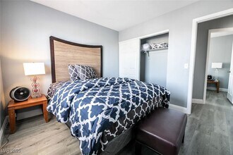 3833 Via Lucia Dr in Las Vegas, NV - Building Photo - Building Photo