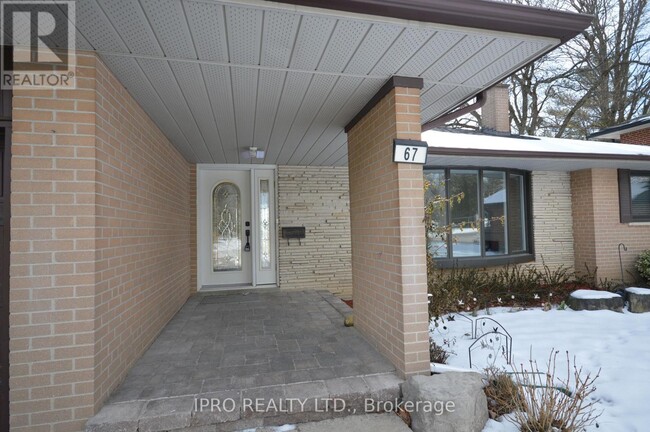 67 Lincoln Green Dr in Markham, ON - Building Photo - Building Photo