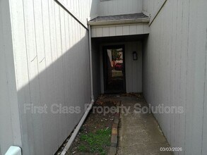 1406 Mary Lee Ln in Edmond, OK - Building Photo - Building Photo