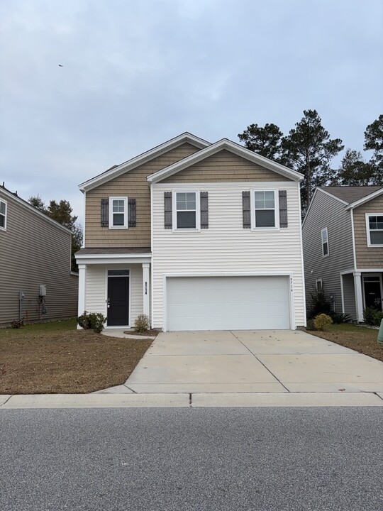 9714 Roseberry St in Summerville, SC - Foto de edificio