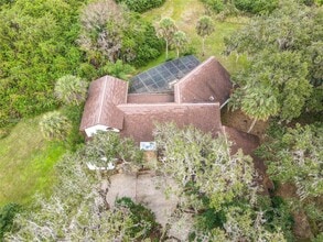 2261 Mariner Cove in Kissimmee, FL - Building Photo - Building Photo