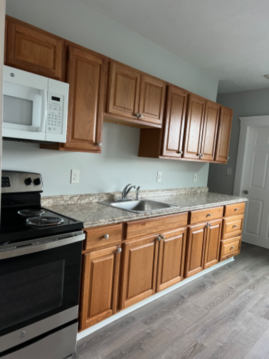 20 Lakewood St-Unit -3 in Worcester, MA - Building Photo