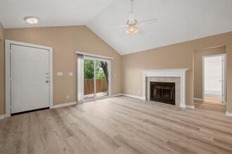 16016 Fitchburg Cir in Pflugerville, TX - Building Photo - Building Photo