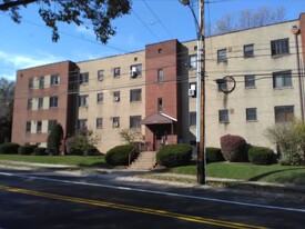 93 Mt Lebanon Blvd Apartments