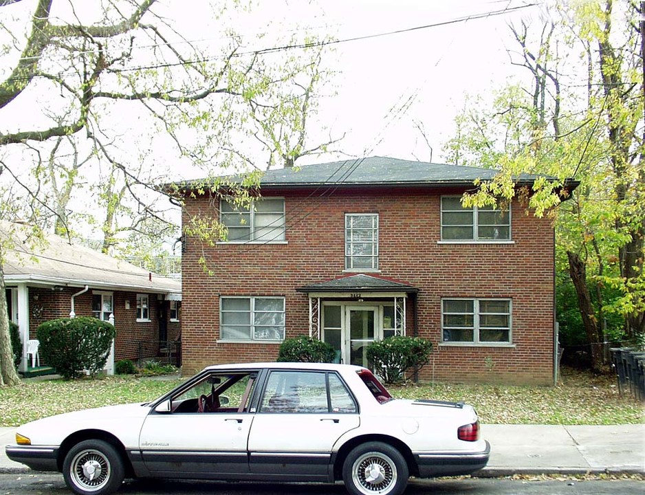 3412 Fernside Pl in Cincinnati, OH - Building Photo