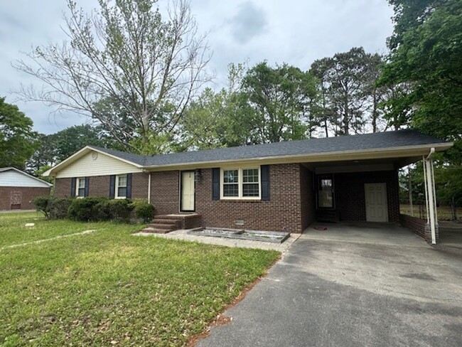 2670 Forrest Dr in Kinston, NC - Building Photo - Building Photo