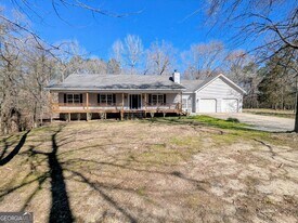 161 Hancock Rd in Williamson, GA - Building Photo