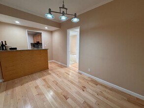 8550 Holloway Dr in West Hollywood, CA - Foto de edificio - Building Photo