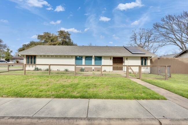 property at 7709 Shoal Creek Blvd