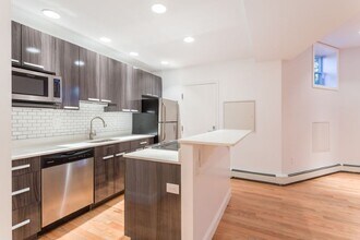 127 St. Botolph Street in Boston, MA - Building Photo - Interior Photo