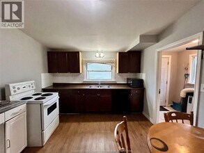 789 Bridge Ave in Windsor, ON - Building Photo - Building Photo