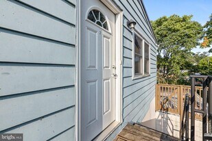 8 Germay Dr in Wilmington, DE - Building Photo