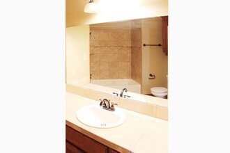 5401 SW Trevor Cir. in Lawton, OK - Building Photo - Building Photo