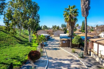 159 S Sunol Dr in Los Angeles, CA - Building Photo - Primary Photo