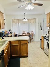 3524 Willowview Ct in Aurora, IL - Building Photo - Building Photo